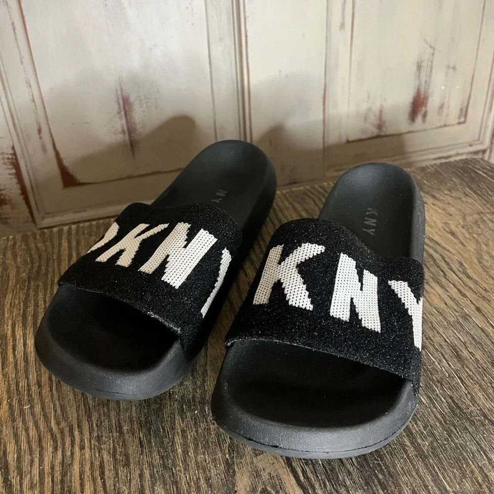 Womens DKNY black white Zax logo fabric slides sliders 9 - Picture 2 of 9